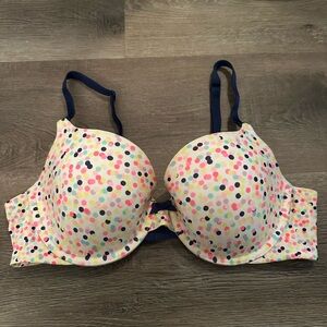 Victoria’s Secret bra